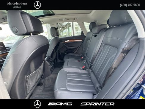 Used 2022 Audi Q5 2.0T Premium Plus w/ Premium Plus Package AWD/4WD image 17