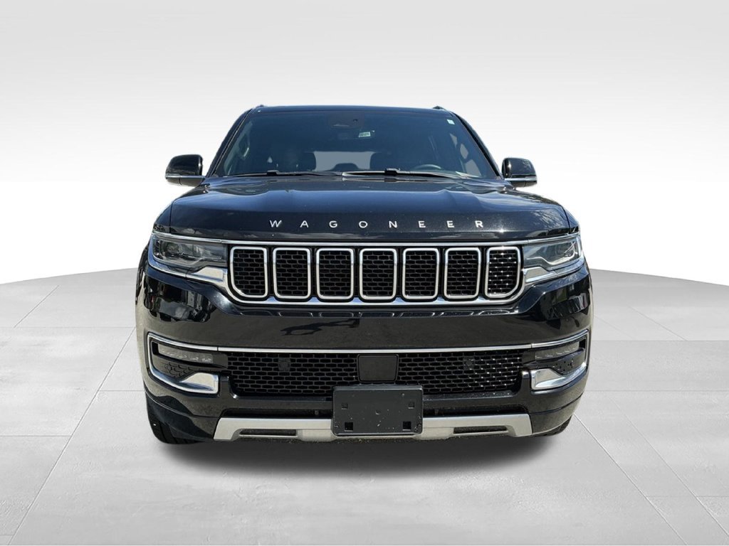 Used 2024 Jeep Wagoneer L Series II RWD image 13