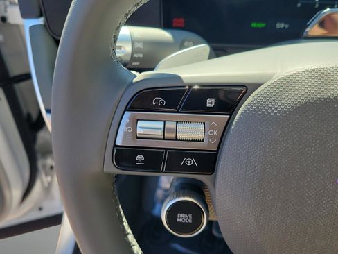 New 2026 Hyundai Ioniq 5 Limited image 32