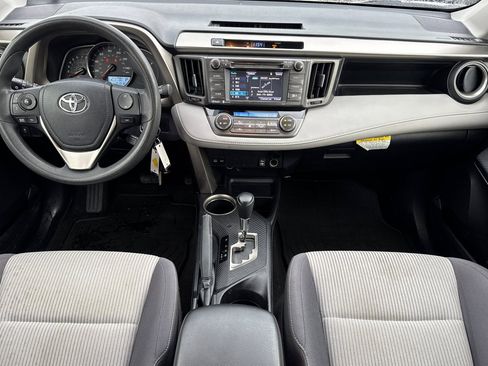 Used 2015 Toyota RAV4 XLE image 4
