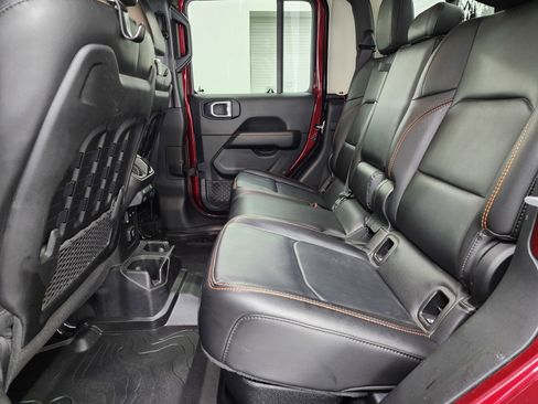 Used 2021 Jeep Gladiator Mojave image 9