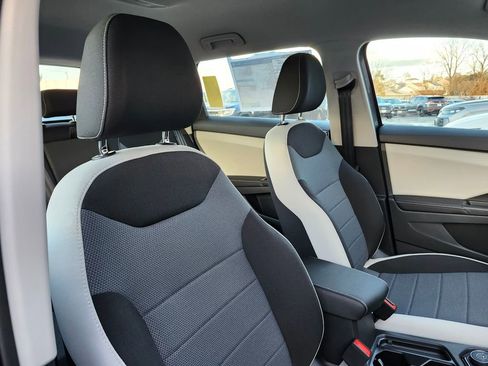 New 2026 Volkswagen Taos S image 14