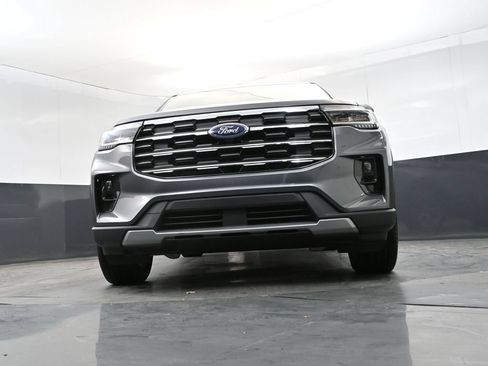 New 2026 Ford Explorer Active w/ Active Comfort Package AWD/4WD image 12