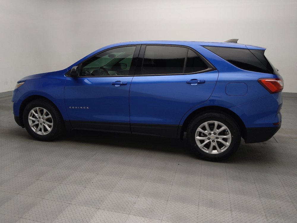 Used 2019 Chevrolet Equinox LS w/ LS Convenience Package FWD image 3