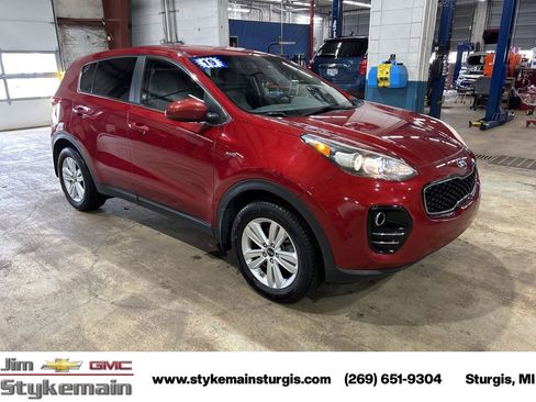 Used 2019 Kia Sportage LX AWD/4WD image 9