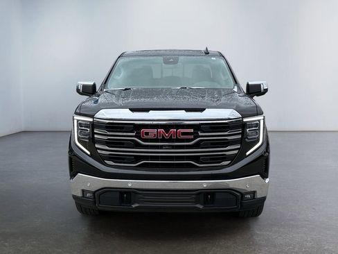 Used 2022 GMC Sierra 1500 SLT w/ SLT Premium Plus Package image 8