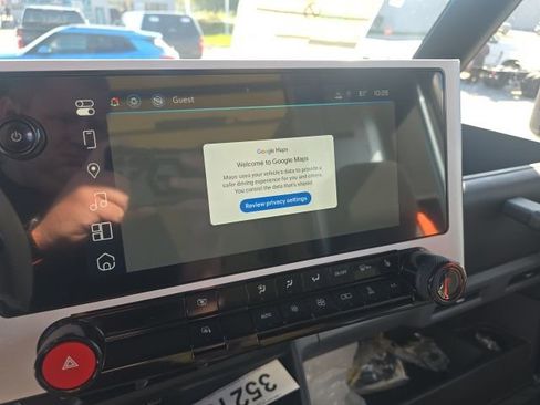 New 2025 Chevrolet Brightdrop 400 image 11