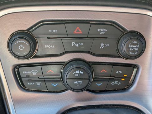 Used 2022 Dodge Challenger GT RWD image 24