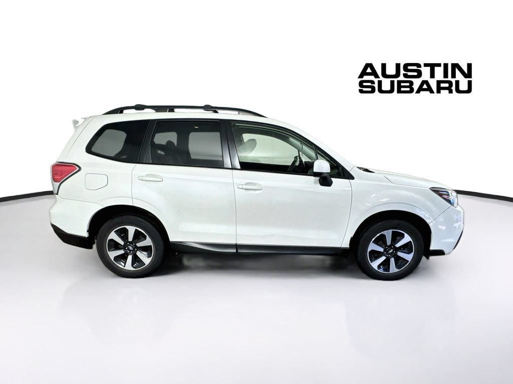 Used 2018 Subaru Forester 2.5i Premium AWD/4WD image 8