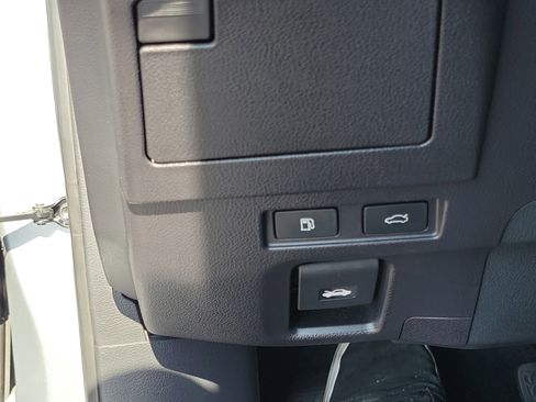 Used 2022 Lexus ES 350 w/ Premium Package image 11