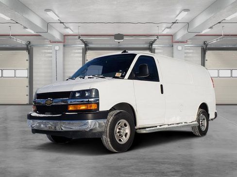 Used 2024 Chevrolet Express 2500 w/ Driver Convenience Package image 3