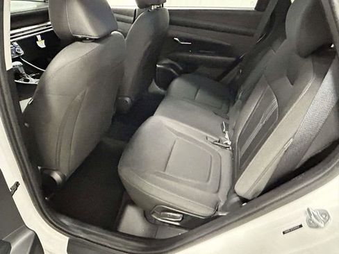 Certified 2025 Hyundai Tucson SEL AWD/4WD image 9