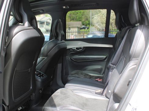 Used 2016 Volvo XC90 T6 R-Design w/ Vision Package image 36