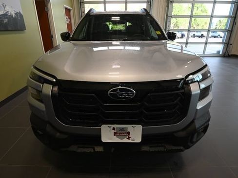 Used 2026 Subaru Outback Limited AWD/4WD image 15