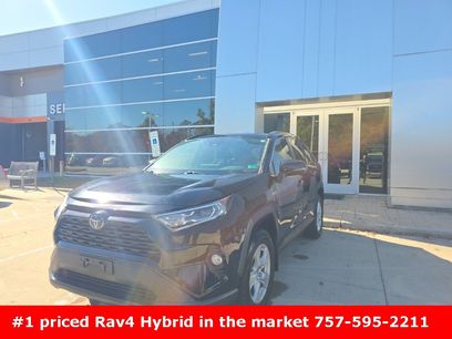Used 2020 Toyota RAV4 XLE w/ All Weather Liner Package
