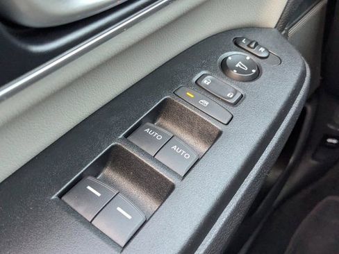 Used 2021 Honda CR-V EX-L image 39