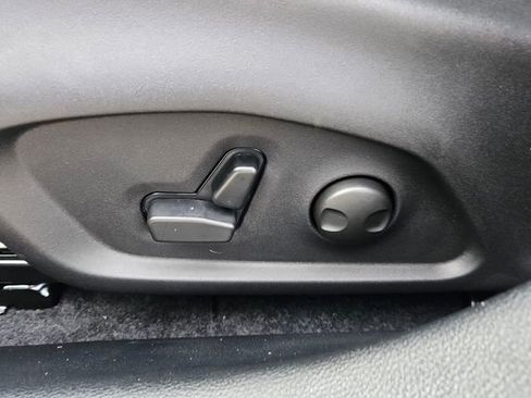 New 2026 Jeep Compass Limited image 9