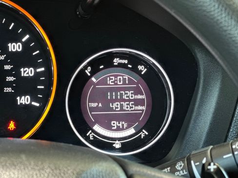 Used 2018 Honda HR-V EX image 22