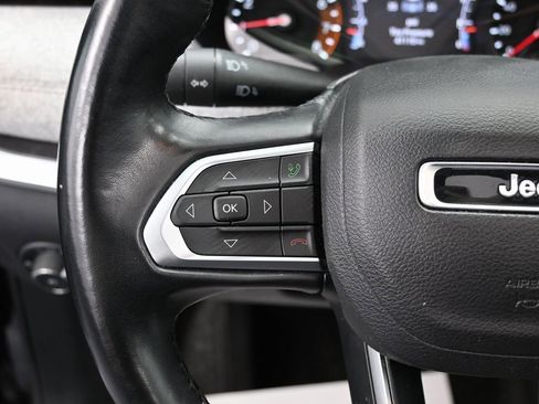 Used 2022 Jeep Compass Latitude w/ Sun and Sound Group image 18