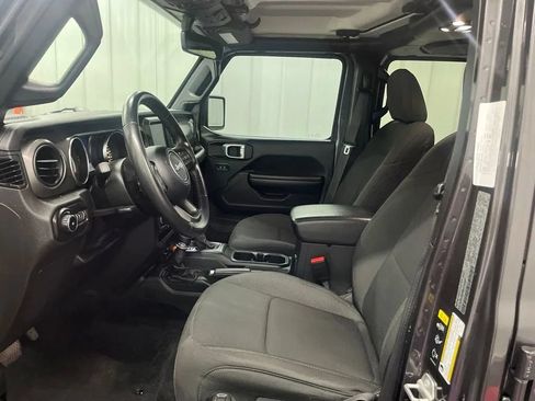 Used 2021 Jeep Wrangler Unlimited Sport AWD/4WD image 16