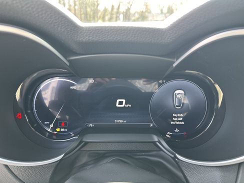 Used 2024 Alfa Romeo Stelvio Sprint image 28