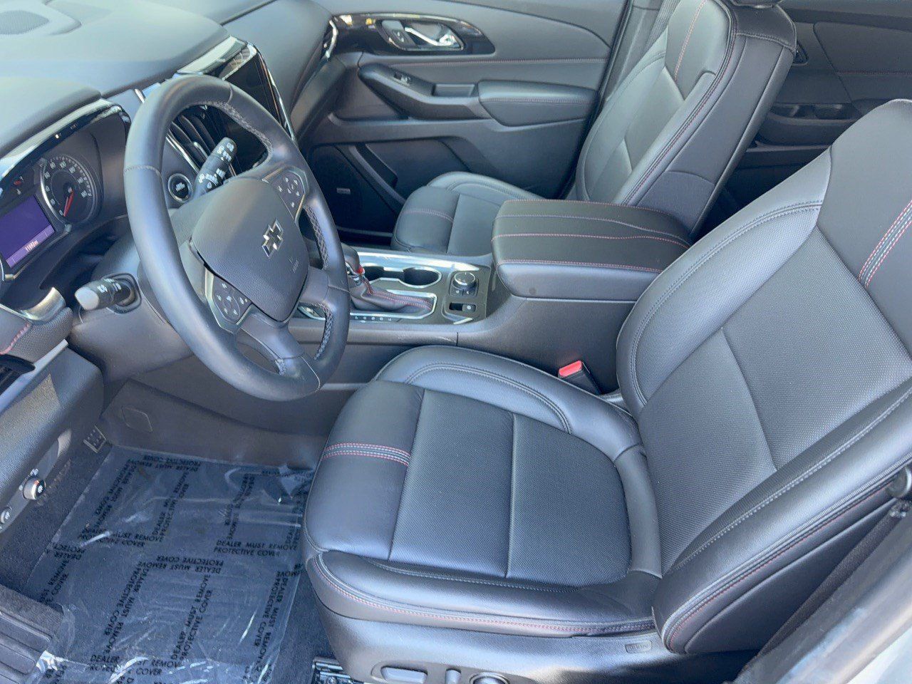 Used 2023 Chevrolet Traverse RS FWD image 5