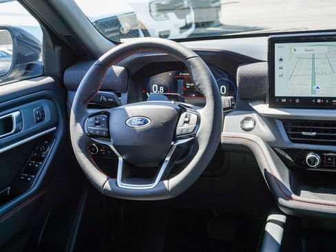 New 2026 Ford Explorer ST-Line w/ ST-Line Street Pack RWD image 16
