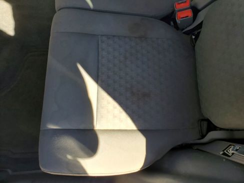 Used 2005 Jeep Liberty Sport image 26