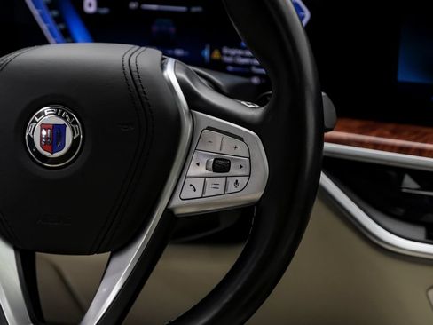 Used 2024 BMW ALPINA XB7 AWD/4WD image 22