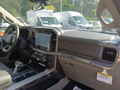 New 2026 Ford F150 Platinum w/ Equipment Group 703A Plus AWD/4WD image 36