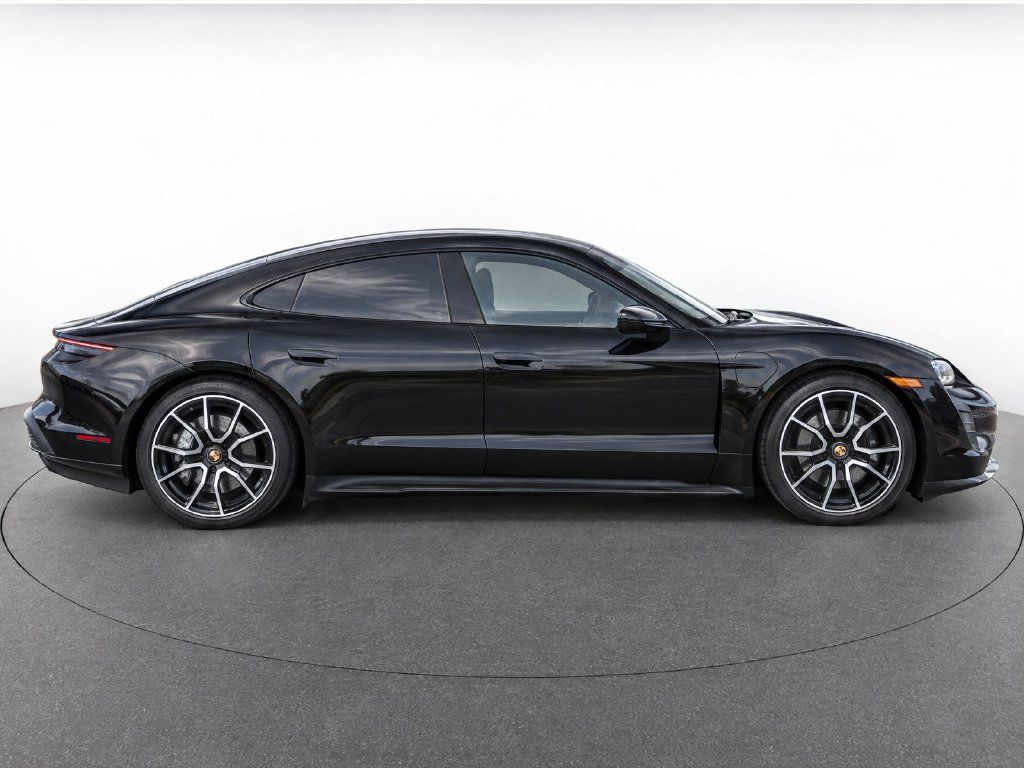 Certified 2022 Porsche Taycan Turbo S AWD/4WD image 6