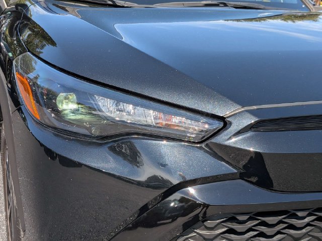 Used 2024 Toyota Corolla Cross AWD Hybrid w/ Moonroof Package image 9