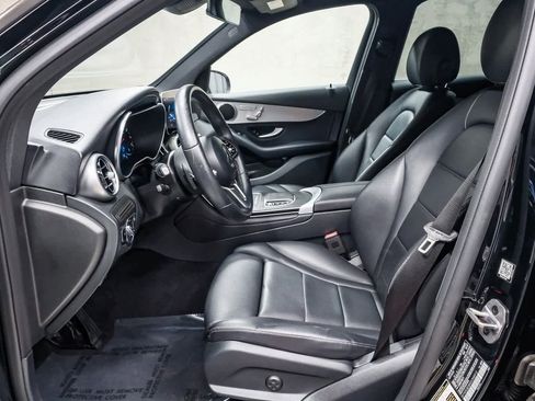 Used 2022 Mercedes-Benz GLC 300 image 19