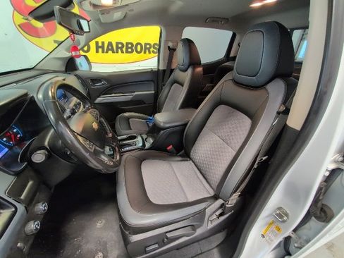 Used 2019 Chevrolet Colorado Z71 image 14