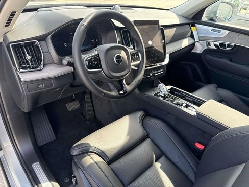 New 2026 Volvo XC90 B6 Ultra image 23