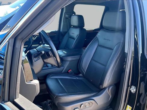 Used 2024 GMC Sierra 2500 Denali w/ Denali Reserve Package AWD/4WD image 25