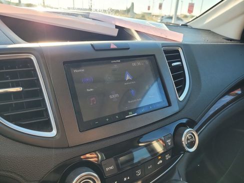 Used 2015 Honda CR-V Touring image 15