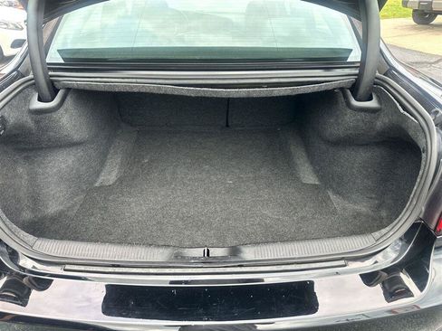Used 2021 Dodge Charger SXT w/ Leather Interior Group RWD image 28