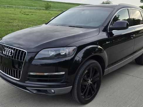 Used 2011 Audi Q7 3.0T Premium image 2