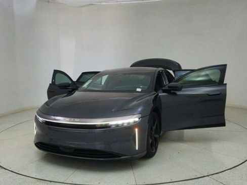 Used 2024 Lucid Air Touring image 76