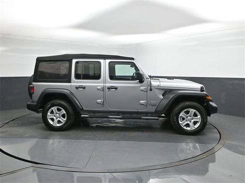 Used 2020 Jeep Wrangler Unlimited Sport S image 26