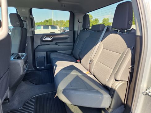 New 2026 Chevrolet Silverado 1500 RST w/ Z71 Off-Road Package AWD/4WD image 9
