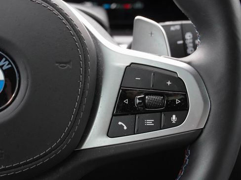 Certified 2025 BMW X5 M60i AWD/4WD image 23