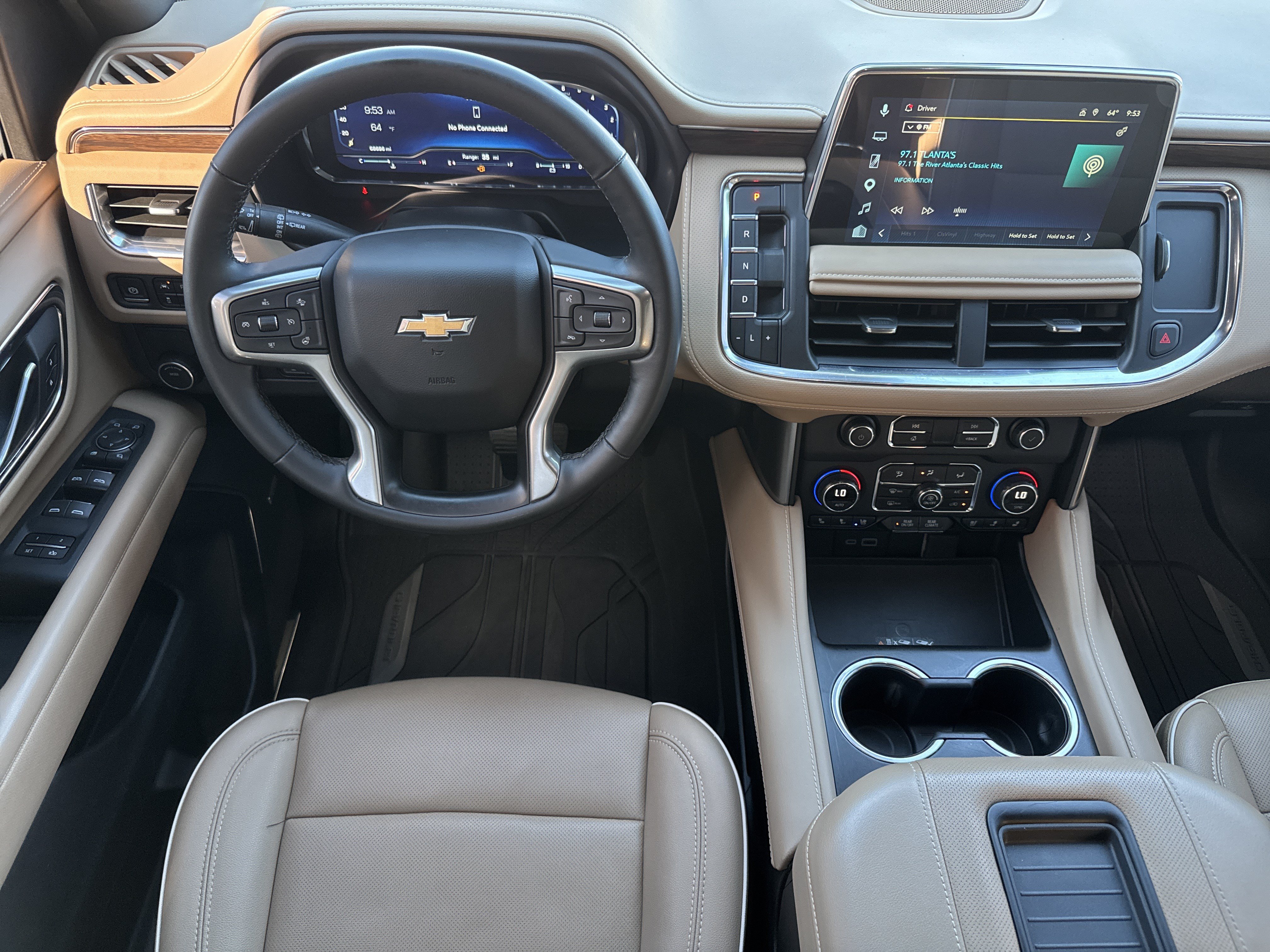 Used 2024 Chevrolet Tahoe Premier w/ Premium Package RWD image 18