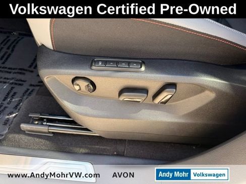 Used 2024 Volkswagen Atlas Peak Edition SEL AWD/4WD image 13