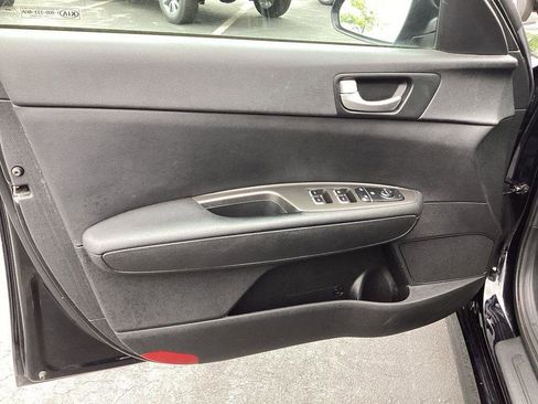 Used 2020 Kia Optima LX FWD image 21