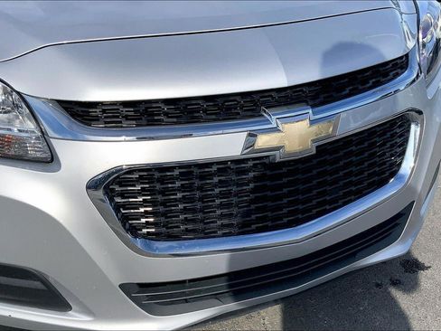 Used 2015 Chevrolet Malibu LT w/ Power Convenience Package image 28