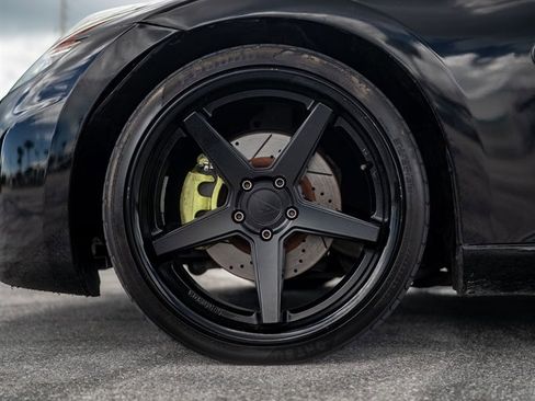 Used 2017 Nissan 370Z w/ Sport Package image 10