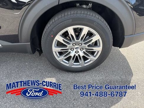New 2026 Ford Explorer Platinum RWD image 15