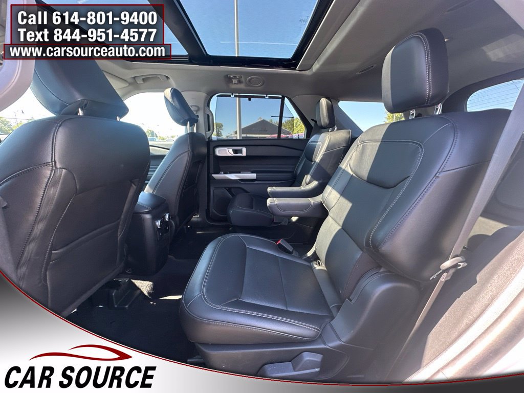 Used 2024 Ford Explorer Limited w/ Limited Technology Package AWD/4WD image 22
